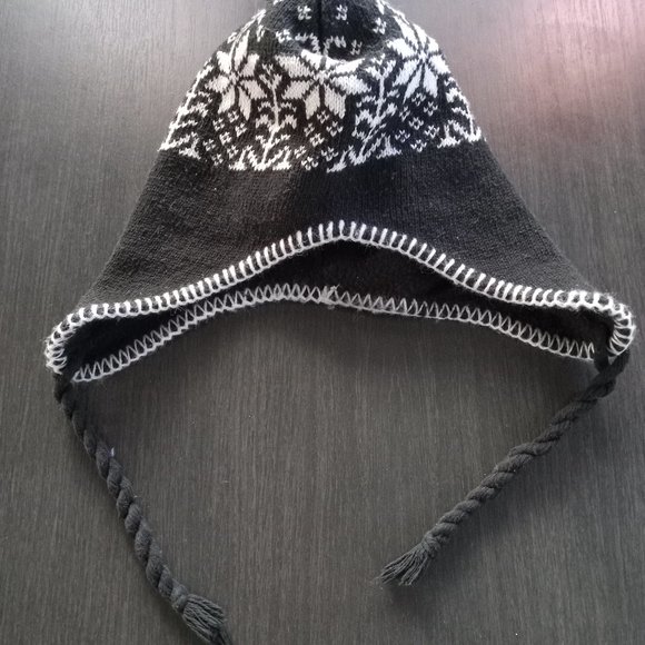 Winter Hats - Picture 4 of 4